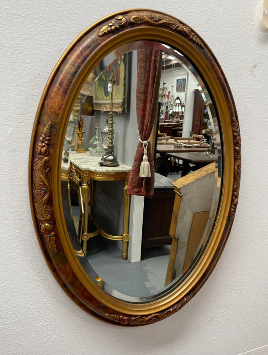 Lovely decorative vintage mirror with a pretty oval frame and bevelled edge mirror. Sourced locally and in good original condition. Please see photos as they form part of the description and condition.