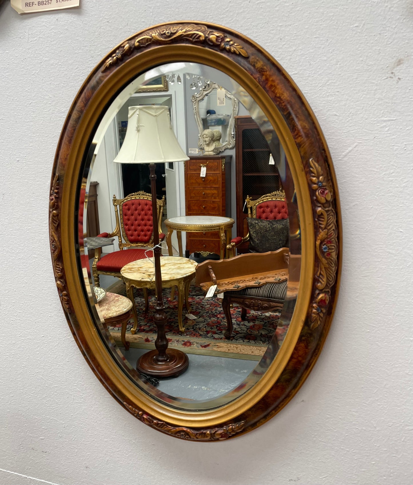 Lovely decorative vintage mirror with a pretty oval frame and bevelled edge mirror. Sourced locally and in good original condition. Please see photos as they form part of the description and condition.