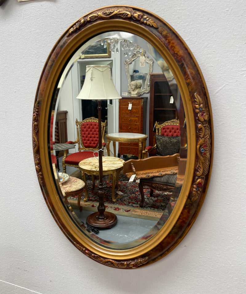Lovely decorative vintage mirror with a pretty oval frame and bevelled edge mirror. Sourced locally and in good original condition. Please see photos as they form part of the description and condition.