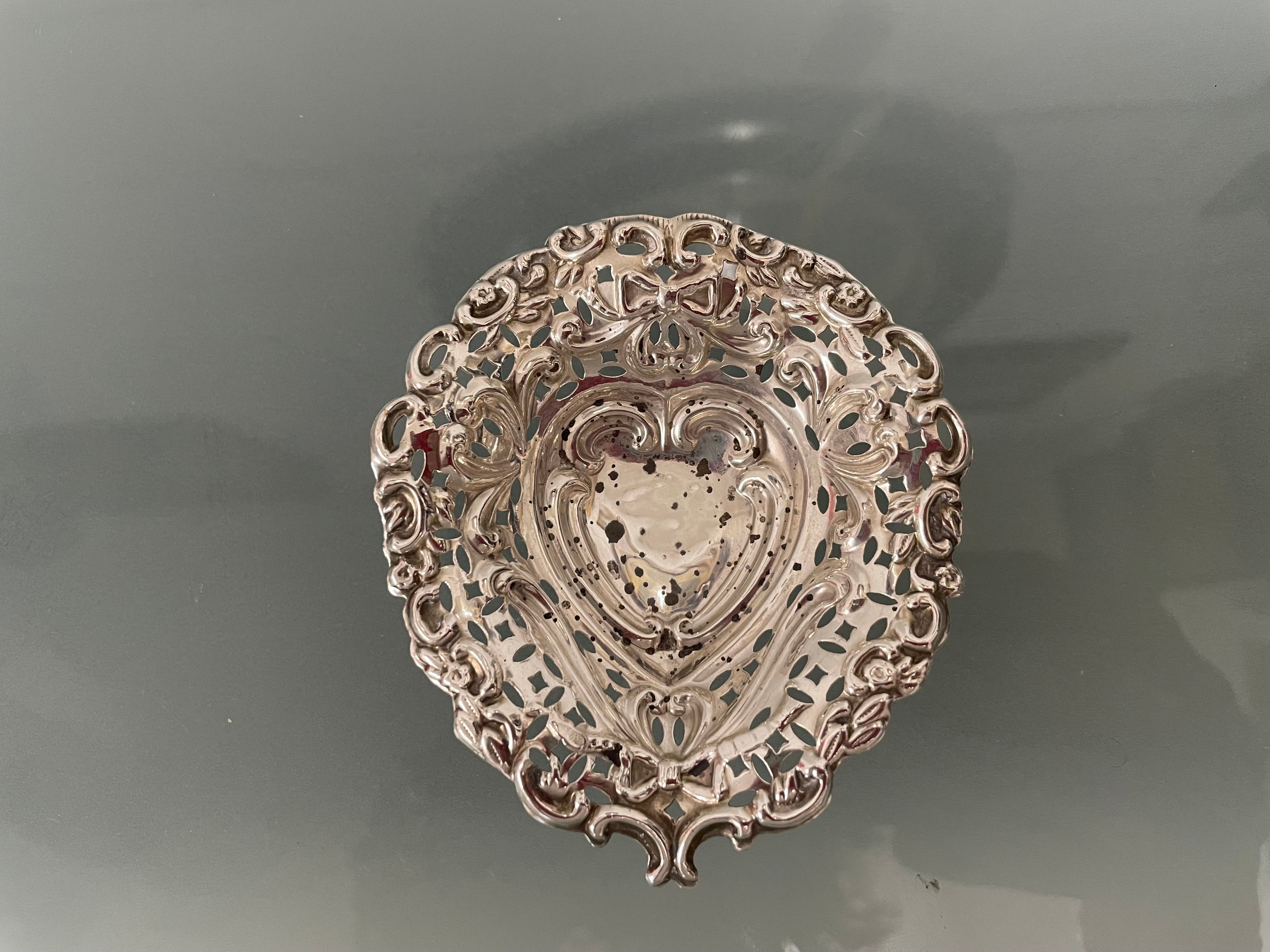Lovely Pair of Edwardian Bon Bon Dishes | Antique & Vintage | Moonee Ponds Antiques | Australia Wide Delivery