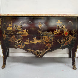 A stunning Antique Louis XV style Chinoiseries marble top two drawer commode with beautiful hand painted decorative details throughout. It has quality decorative ormolu mounts and handles. It is in good original detailed condition. 