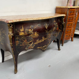 A stunning Antique Louis XV style Chinoiseries marble top two drawer commode with beautiful hand painted decorative details throughout. It has quality decorative ormolu mounts and handles. It is in good original detailed condition. 