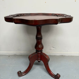 Vintage Mashogany Pie Crust Tea Wine Side Table