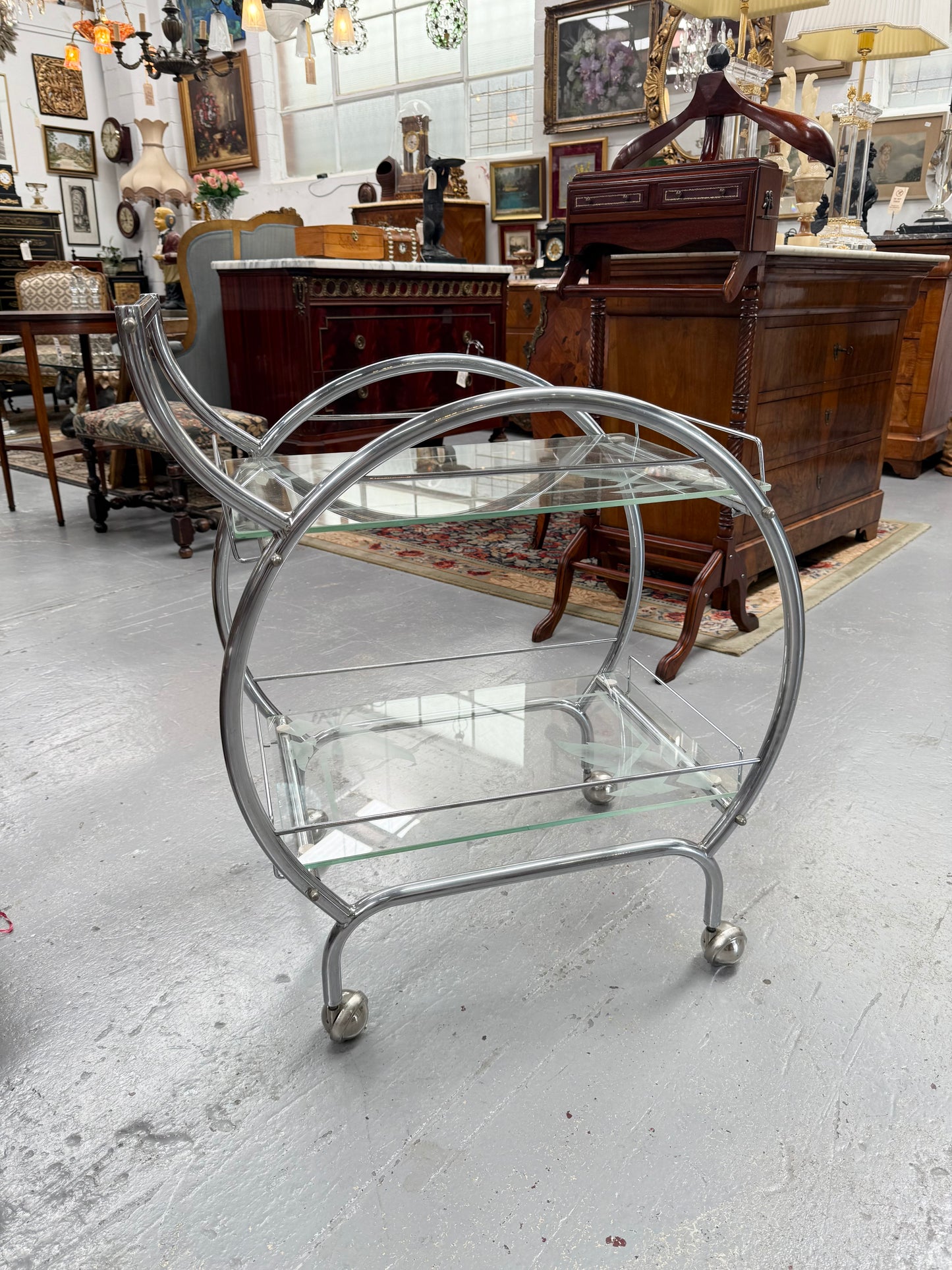 Stunning Art Deco Glass & Chrome Auto Trolley
