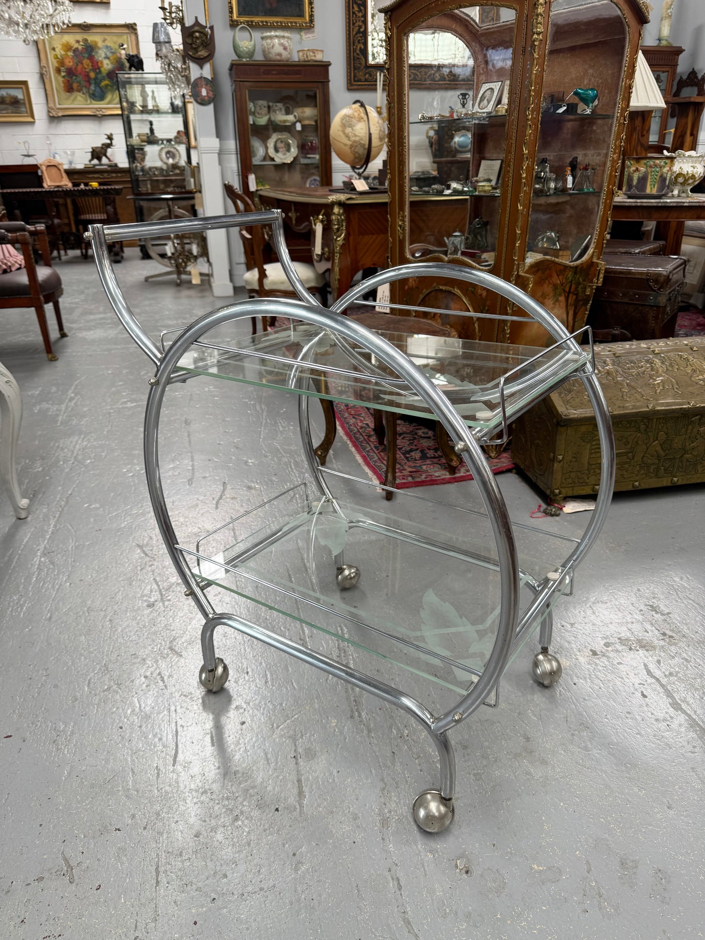 Stunning Art Deco Glass & Chrome Auto Trolley