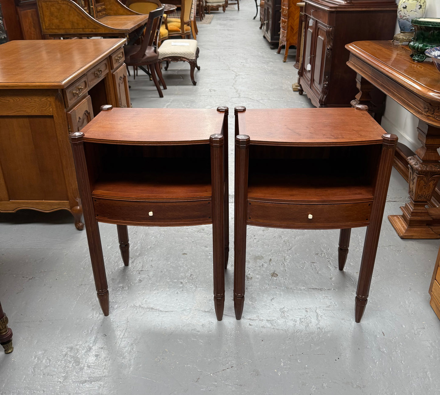 Impressive Pair Of Art Deco Amboyna Bedside Cabinets
