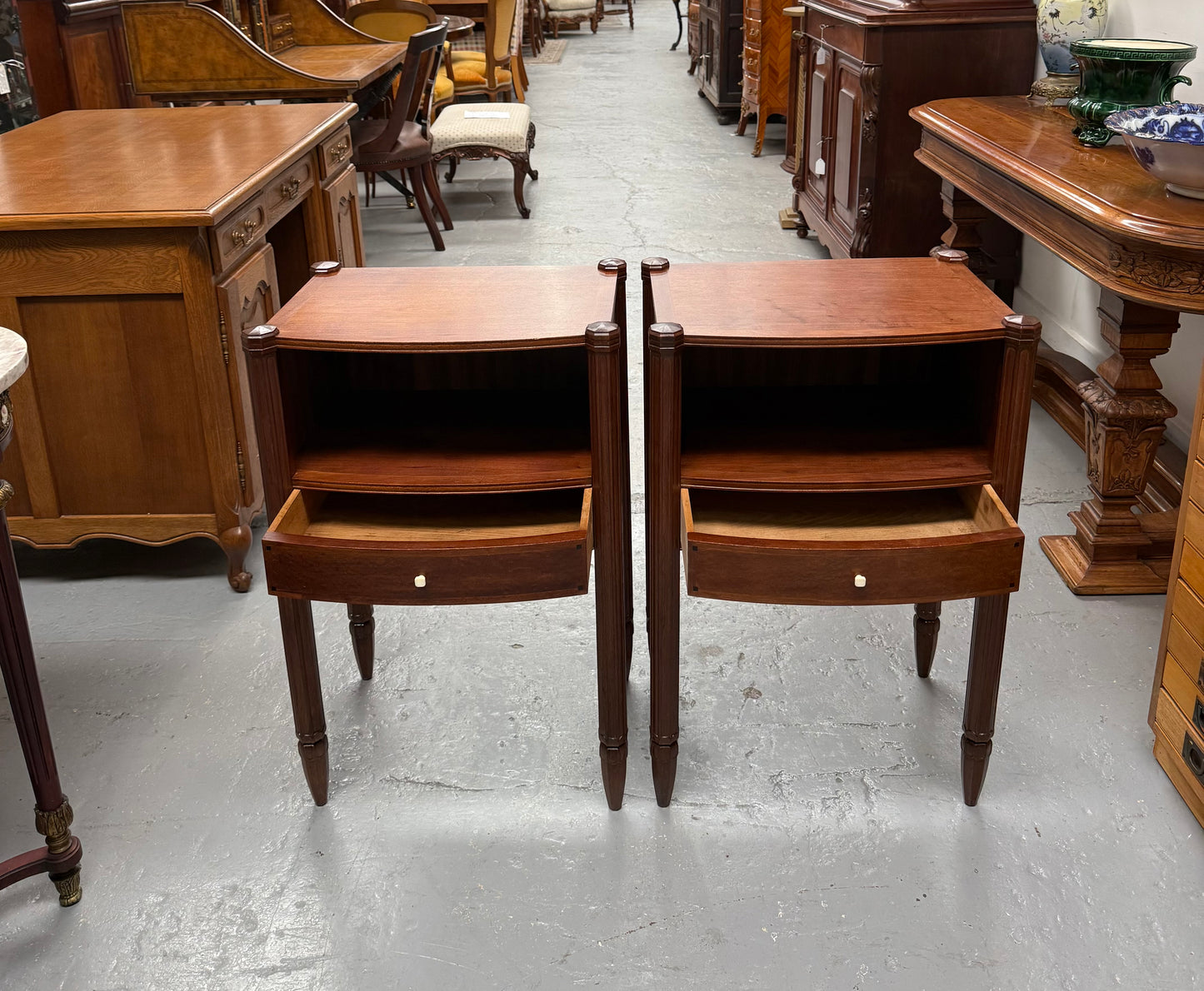 Impressive Pair Of Art Deco Amboyna Bedside Cabinets