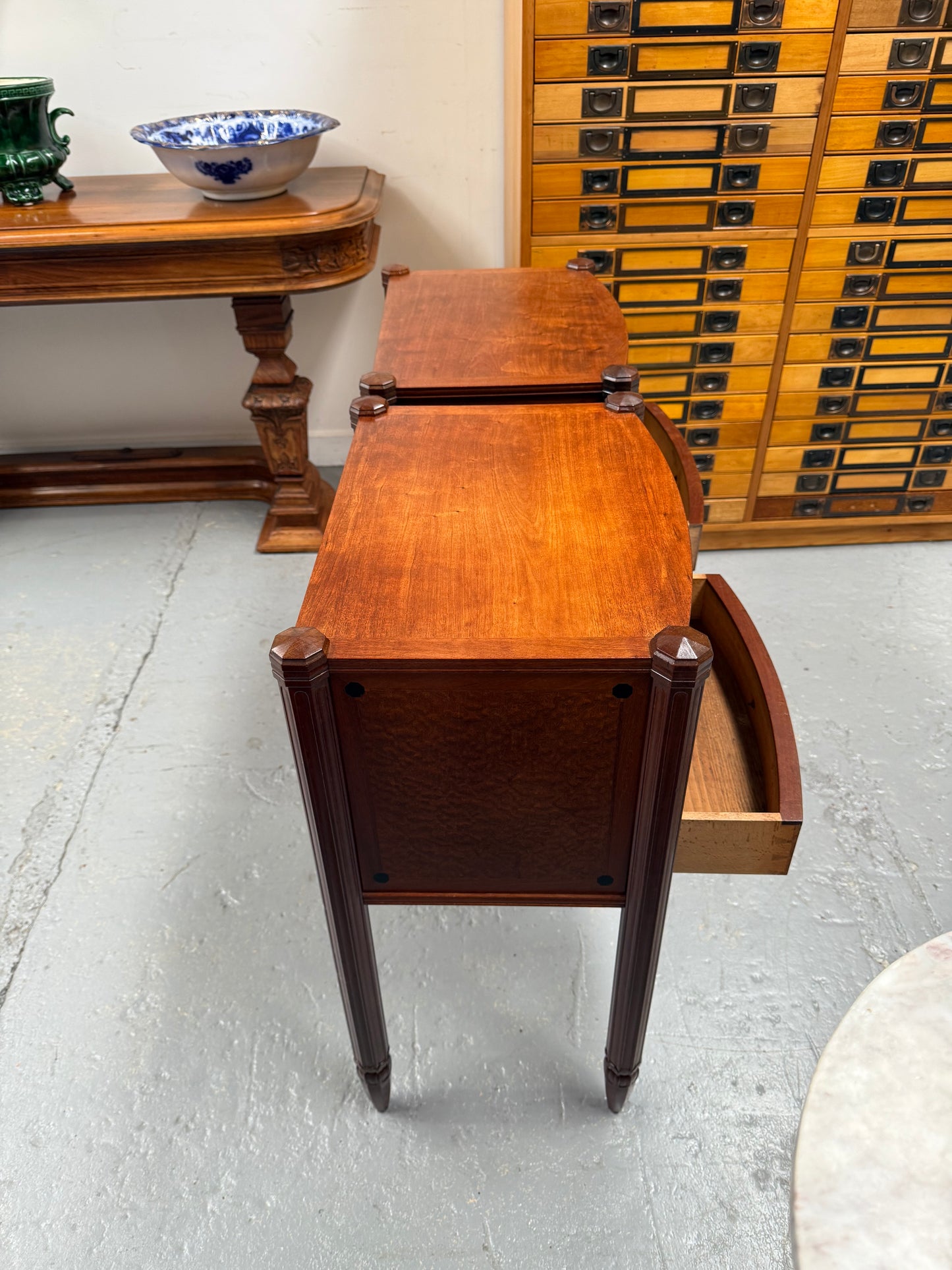 Impressive Pair Of Art Deco Amboyna Bedside Cabinets