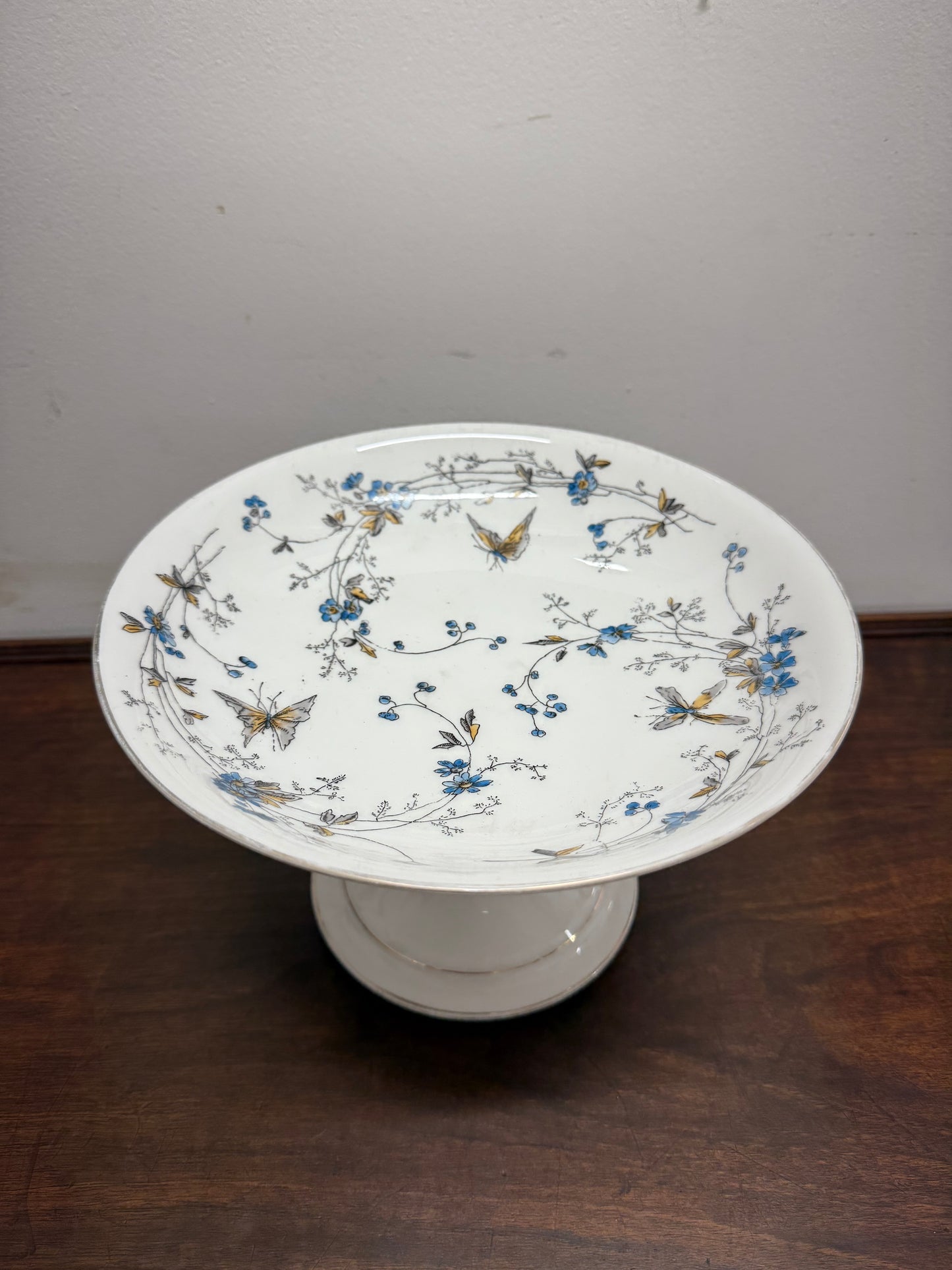 Vintage Limoges Comport