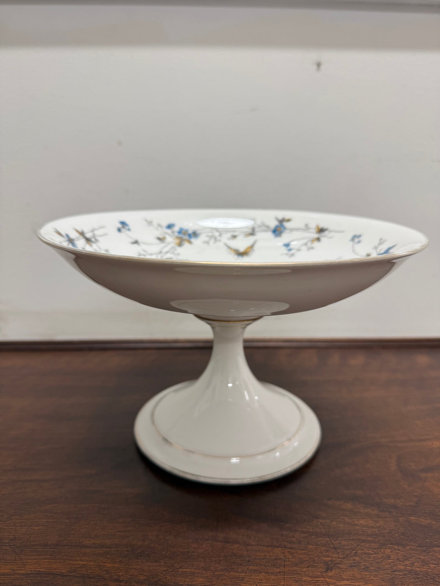 Vintage Limoges Comport