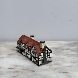 W. H. Goss Crested Ware Shakespeare House
