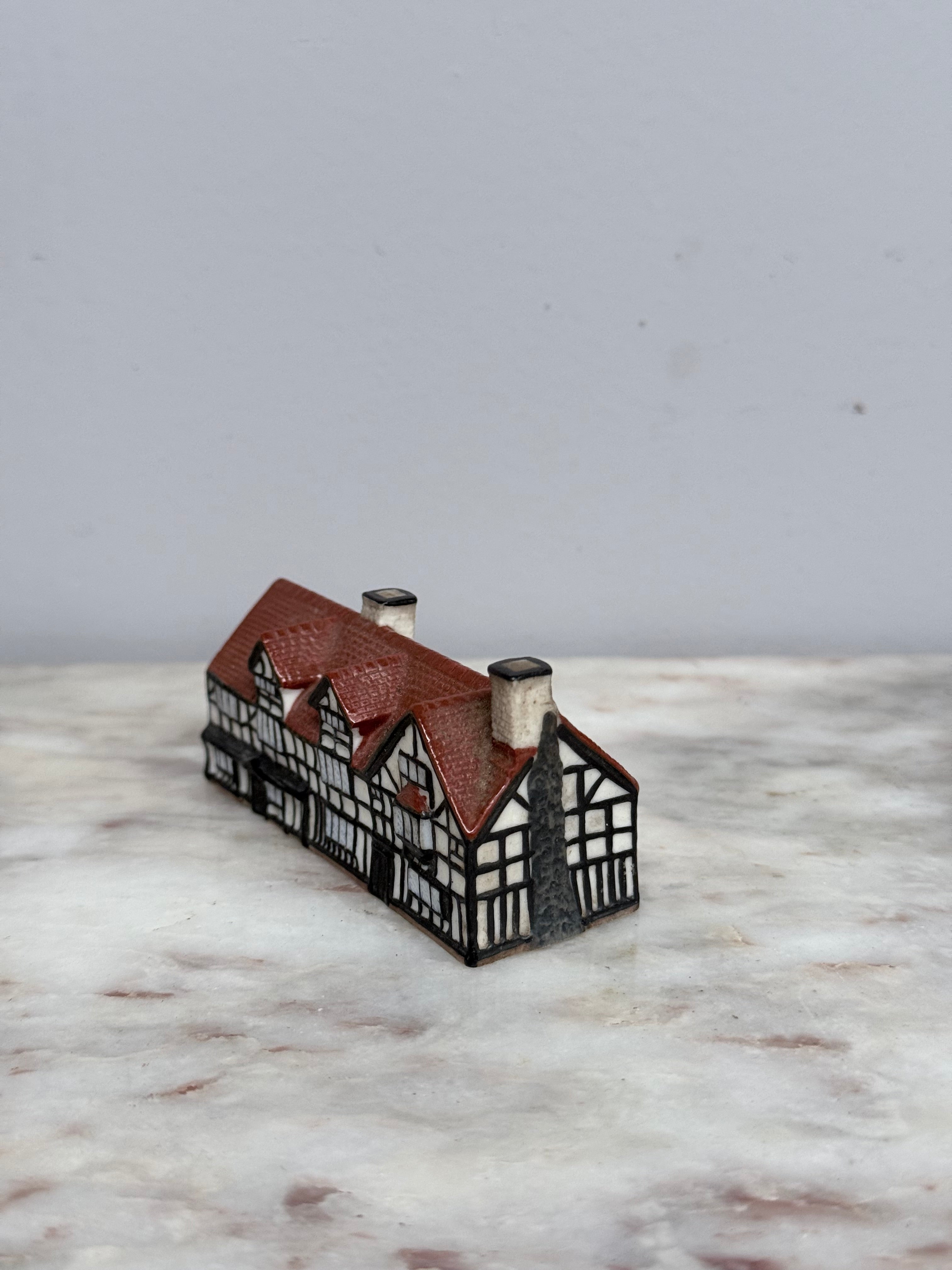 W. H. Goss Crested Ware Shakespeare House | Antique & Vintage | Moonee Ponds Antiques | Australia Wide Delivery