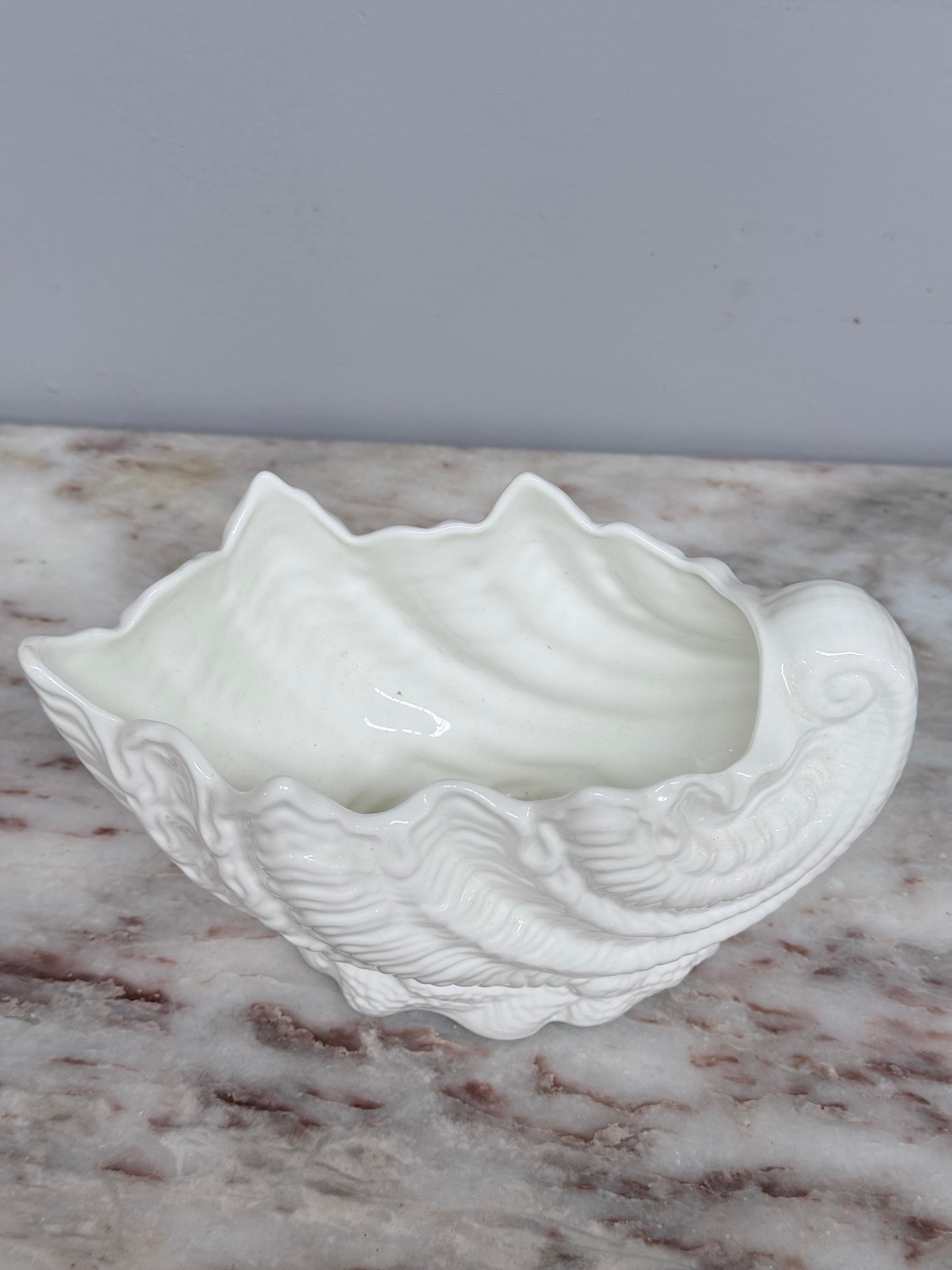 Vintage Coalport Shell Design Bowl | Antique & Vintage | Moonee Ponds Antiques | Australia Wide Delivery