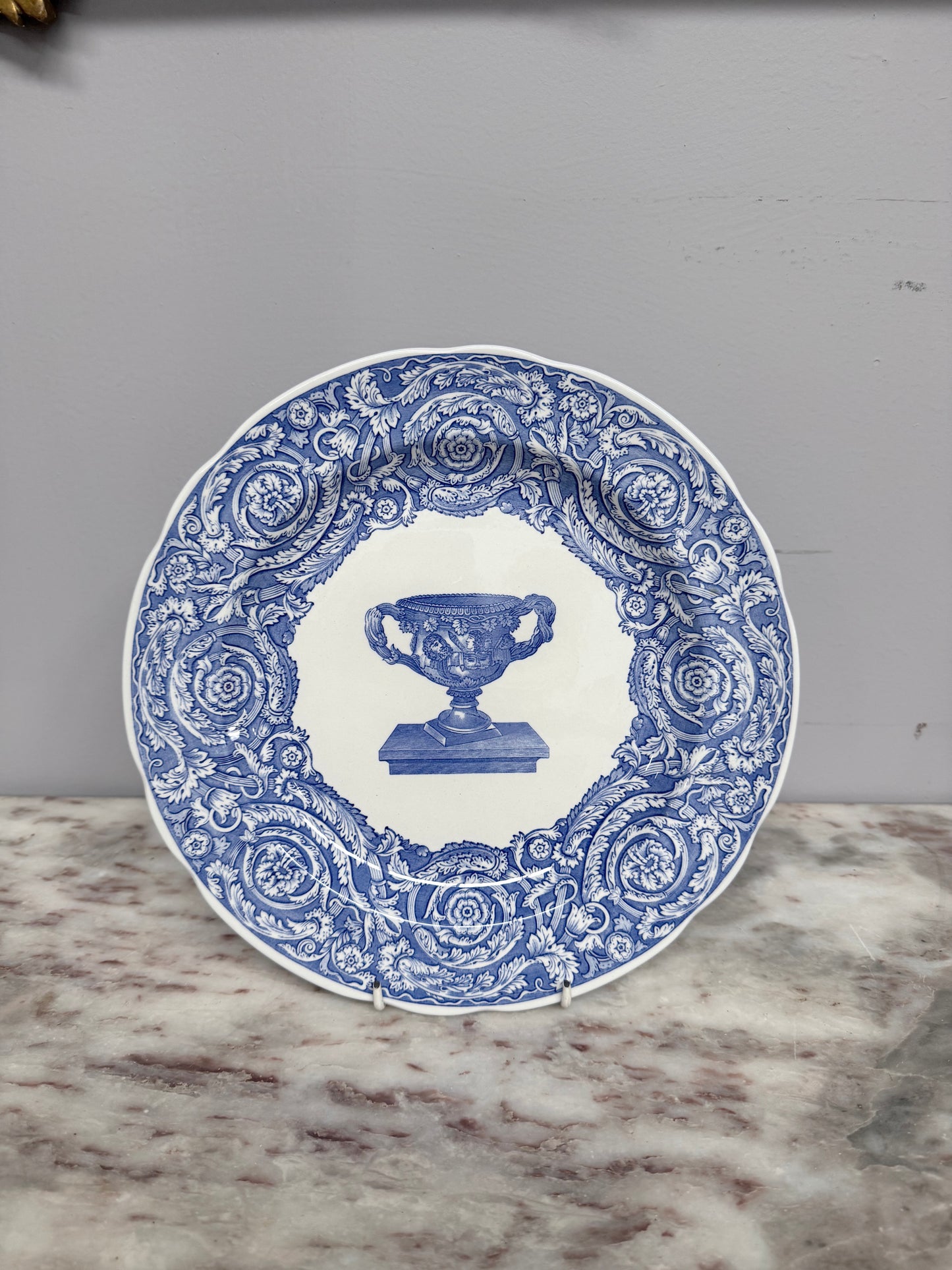 Spode Display Plate 'Warwick Vase'