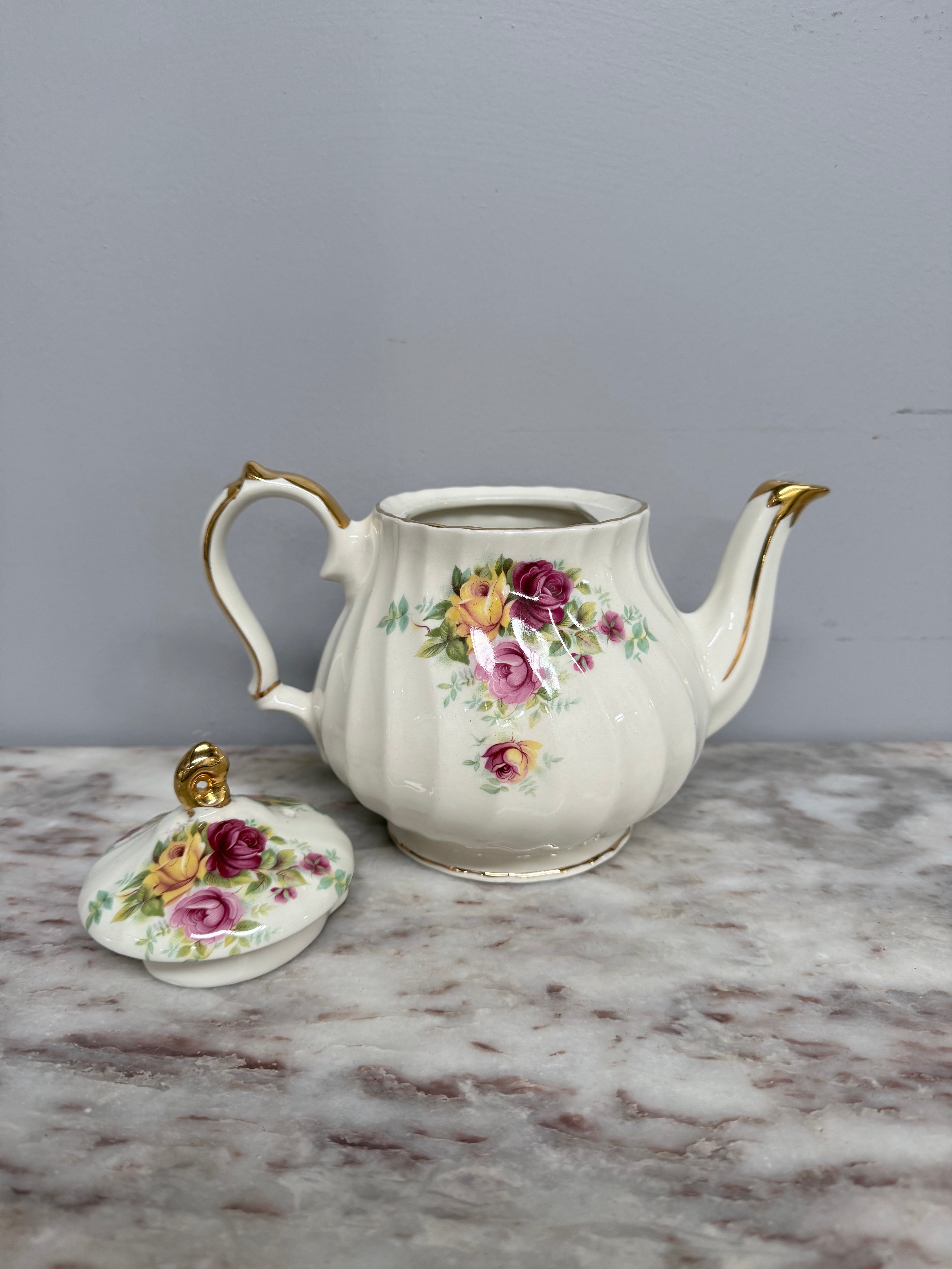 Sadler Vintage Teapot | Antique & Vintage | Moonee Ponds Antiques | Australia Wide