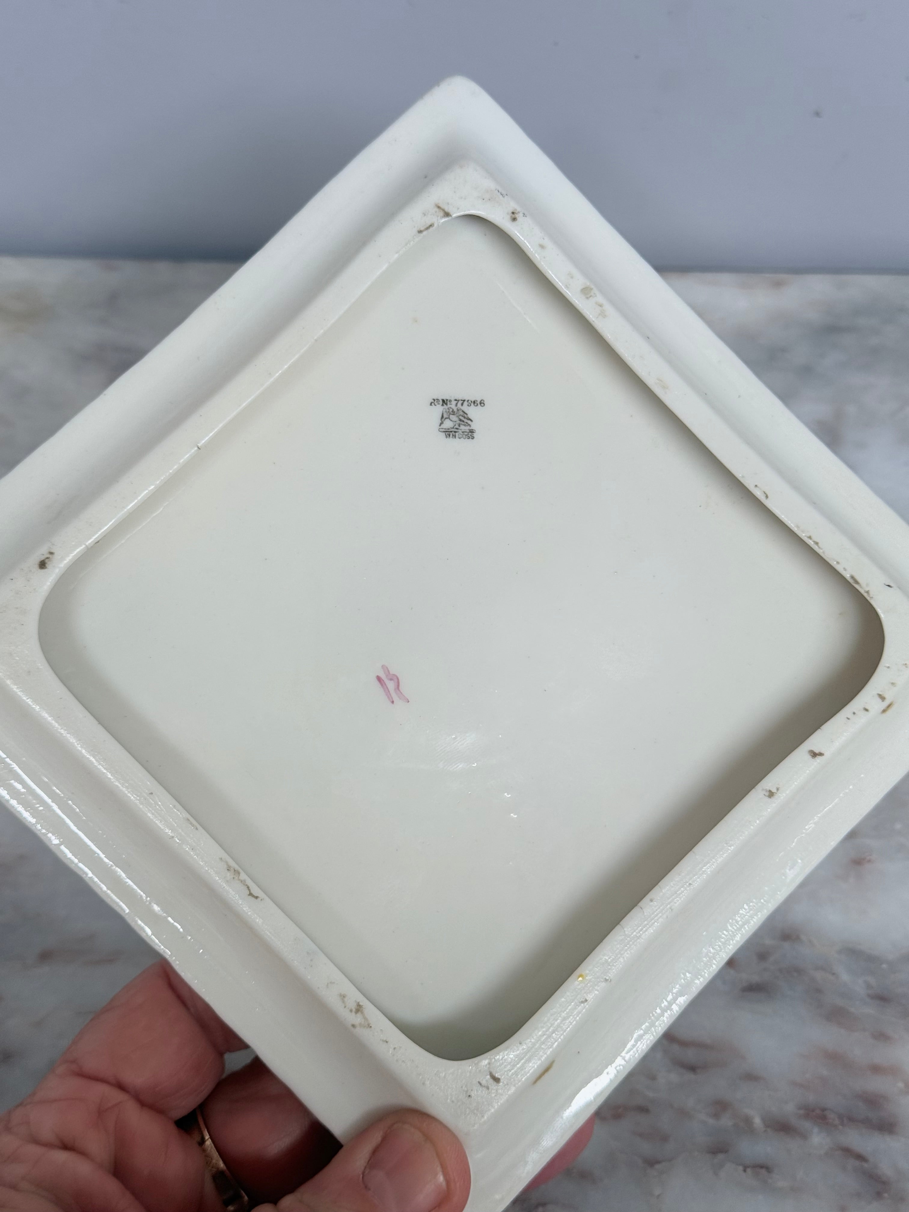 W. H. Goss Crested China Wall Hanging | Antique & Vintage | Moonee Ponds Antiques | Australia Wide Delivery
