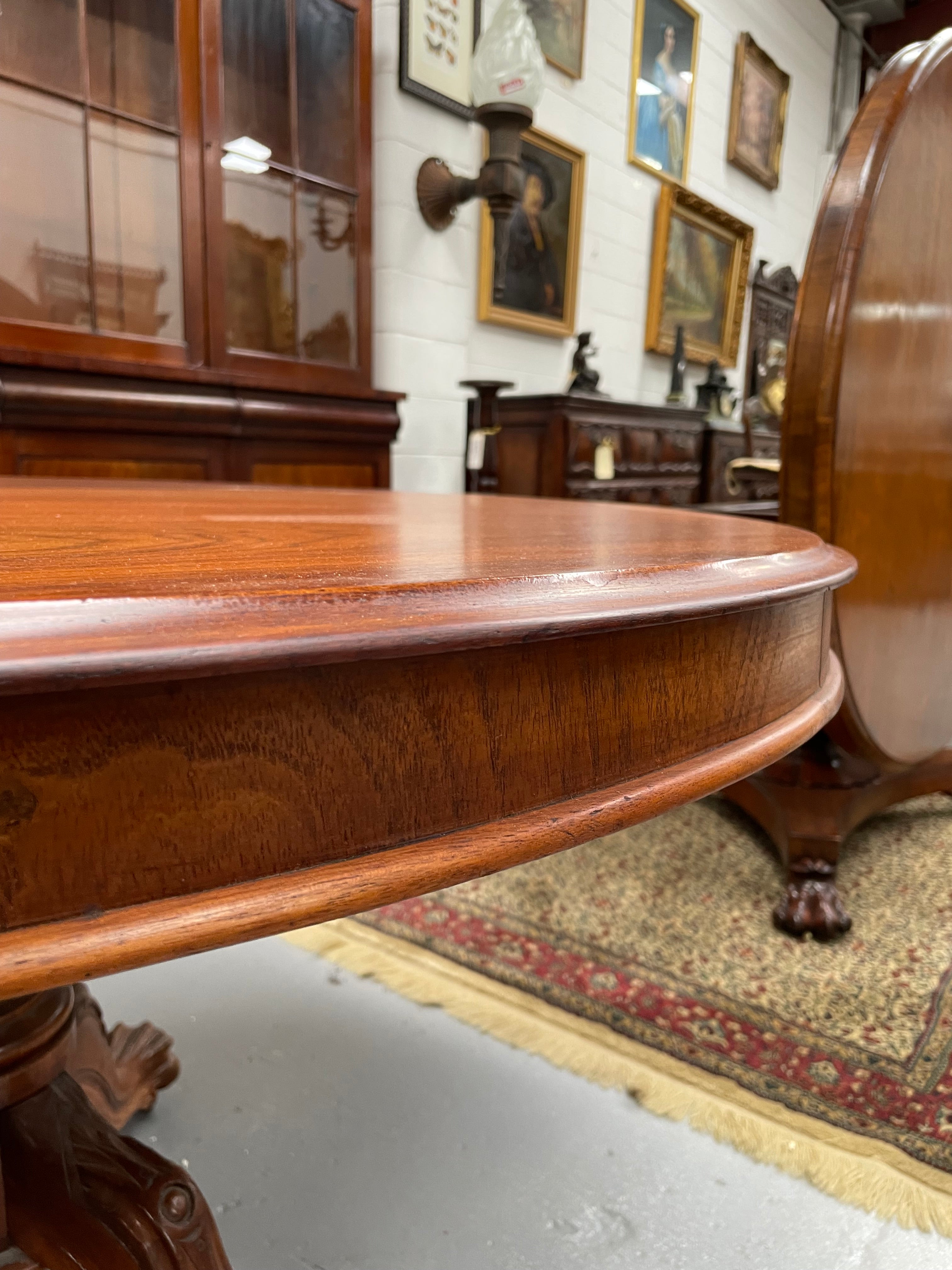 Victorian Cedar Round Dining Table / Breakfast Table | Antique & Vintage | Moonee Ponds Antiques | Australia Wide Delivery