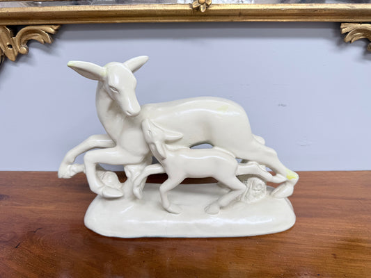Very Attractive Doe & Fawn Ceramic Sculpture - All Faults