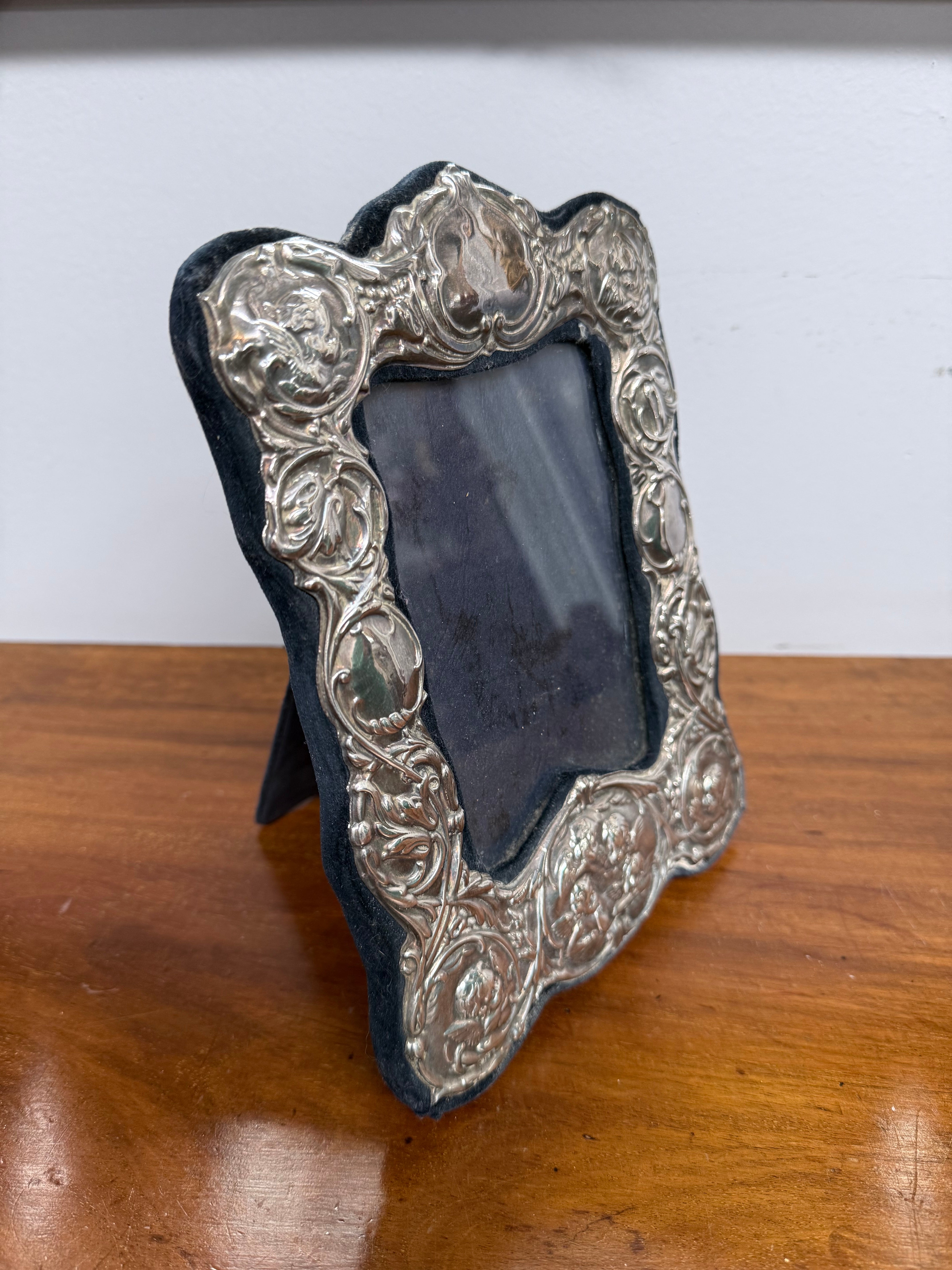 Reynolds Vintage Angels Sterling Silver Picture Frame | Antique & Vintage | Moonee Ponds Antiques | Australia Wide