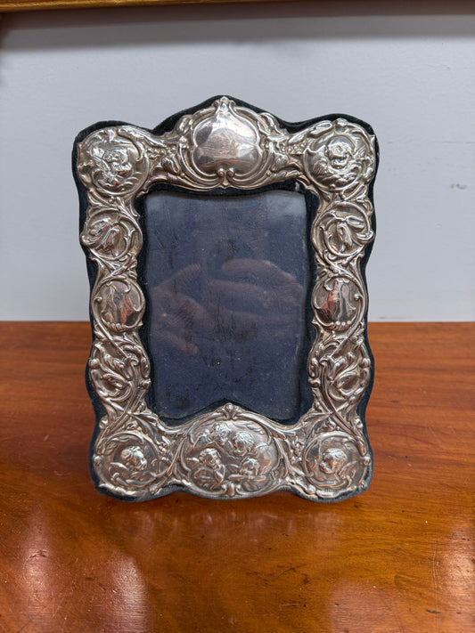 Reynolds Vintage Angels Sterling Silver Picture Frame