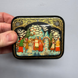 Superbly Painted Russian Fairy-tale Lacquer Box
