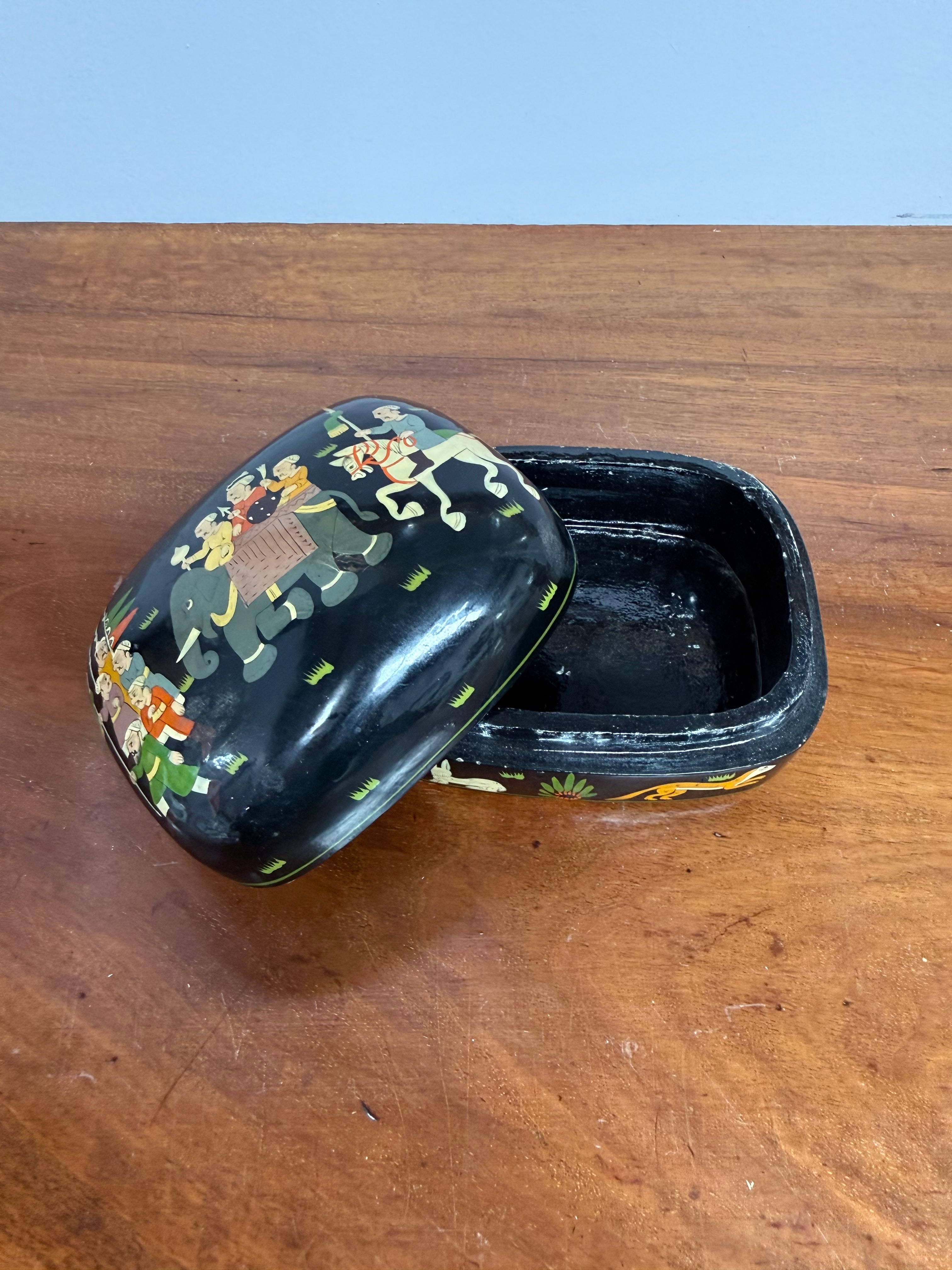 Vintage Hand Painted Russian Lacquer Trinket Box | Antique & Vintage | Moonee Ponds Antiques | Australia Wide Delivery
