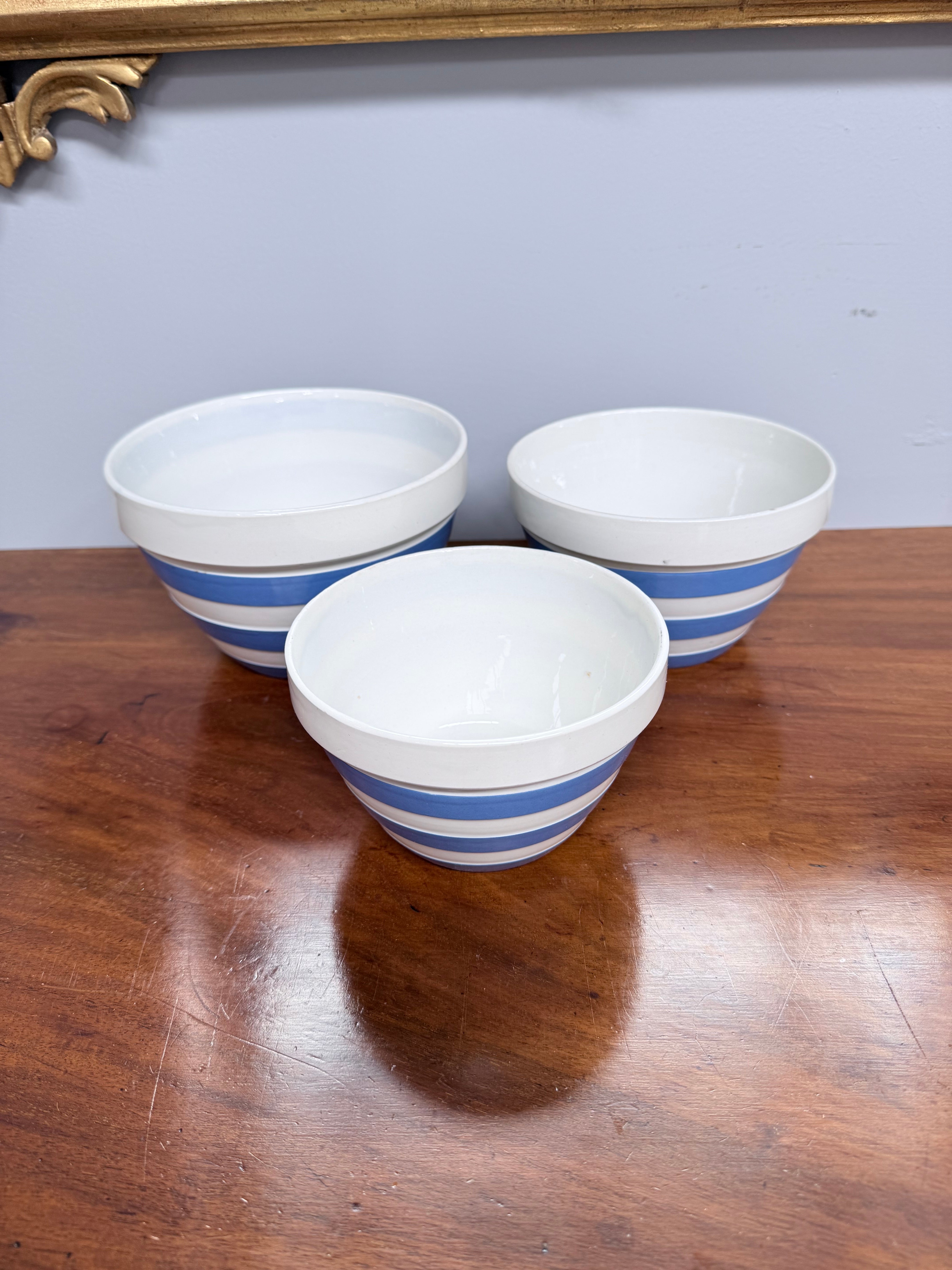 Vintage Set (3) TG Green Cornishware Bowls