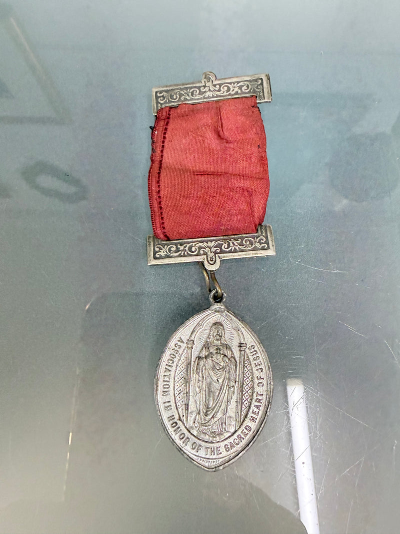 Rare Association Of The Sacred Heart Of Jesus Medal & Bars