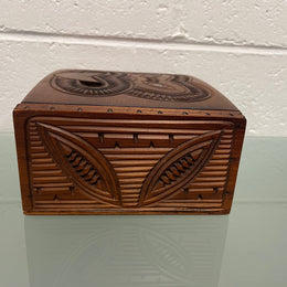 Vintage Maori Hand Carved Trinket Jewellery Box