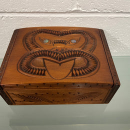 Vintage Maori Hand Carved Trinket Jewellery Box