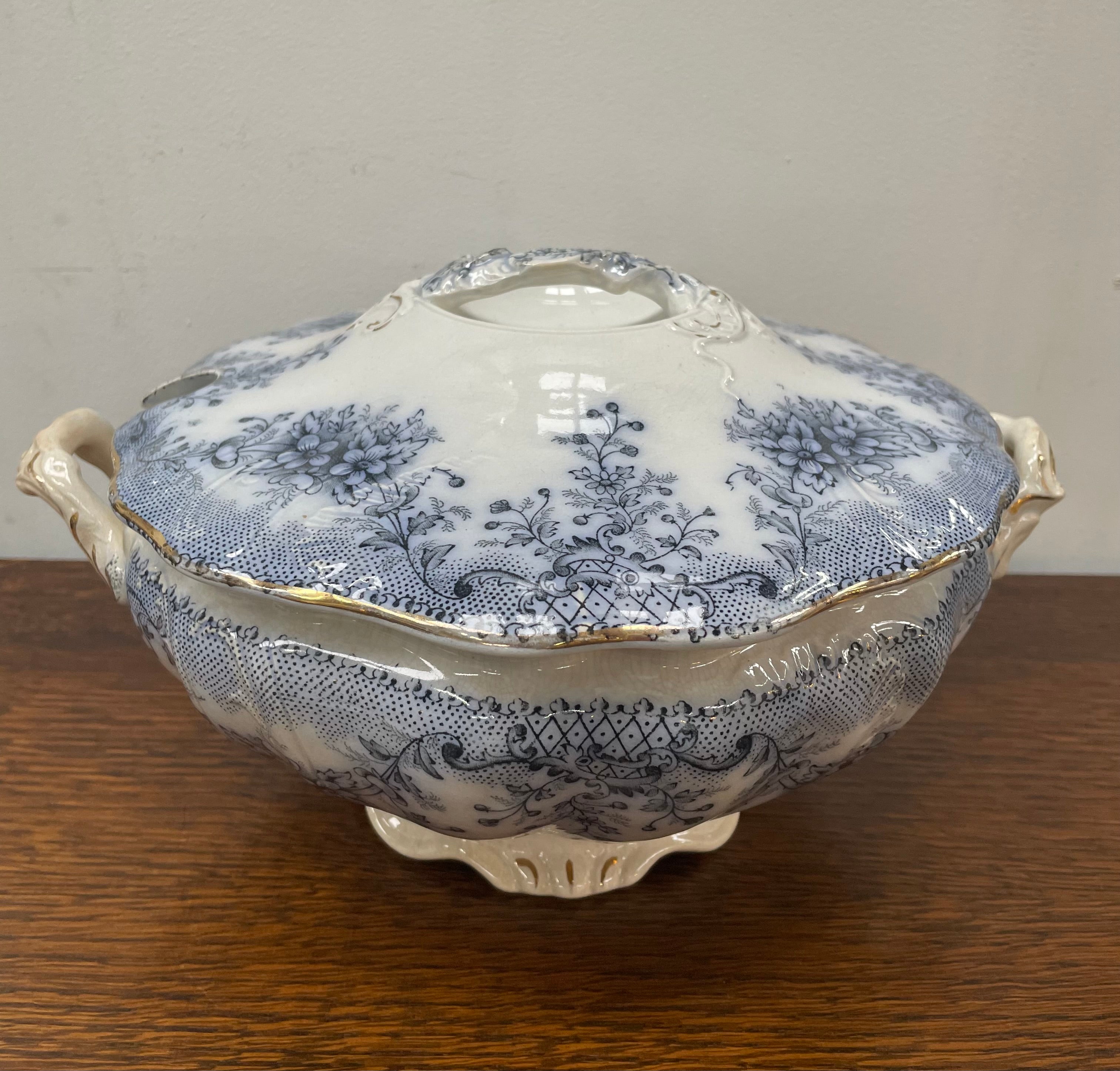 Staffordshire England Blue/White Tureen
