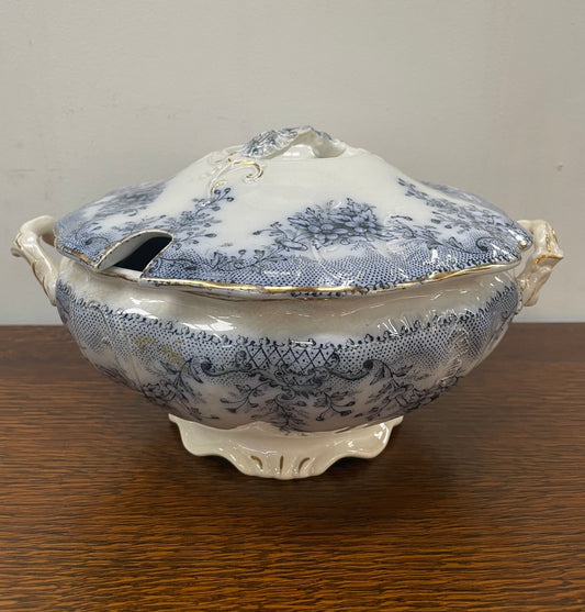 Staffordshire England Blue/White Tureen