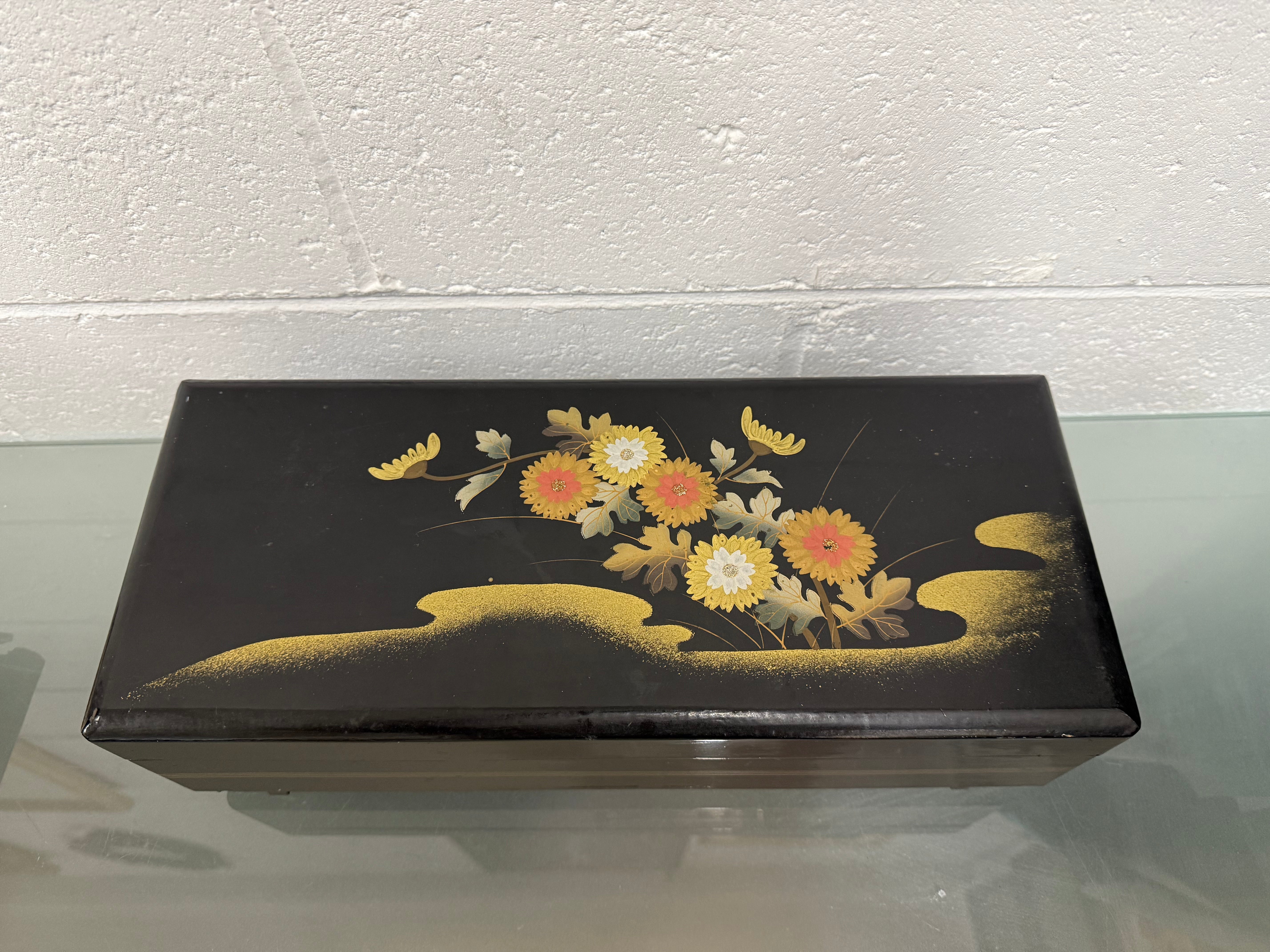 Vintage Japanese Lacquer Musical Jewellery Box | Antique & Vintage | Moonee Ponds Antiques | Australia Wide Delivery