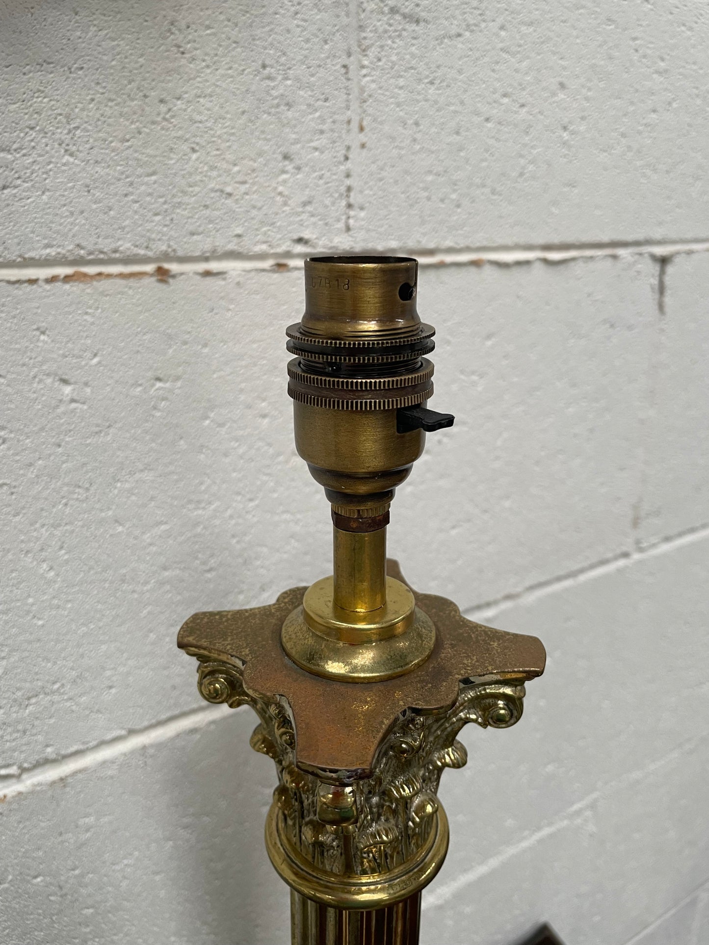 Antique Corinthian Coulmn Brass Electrified Table Lamp