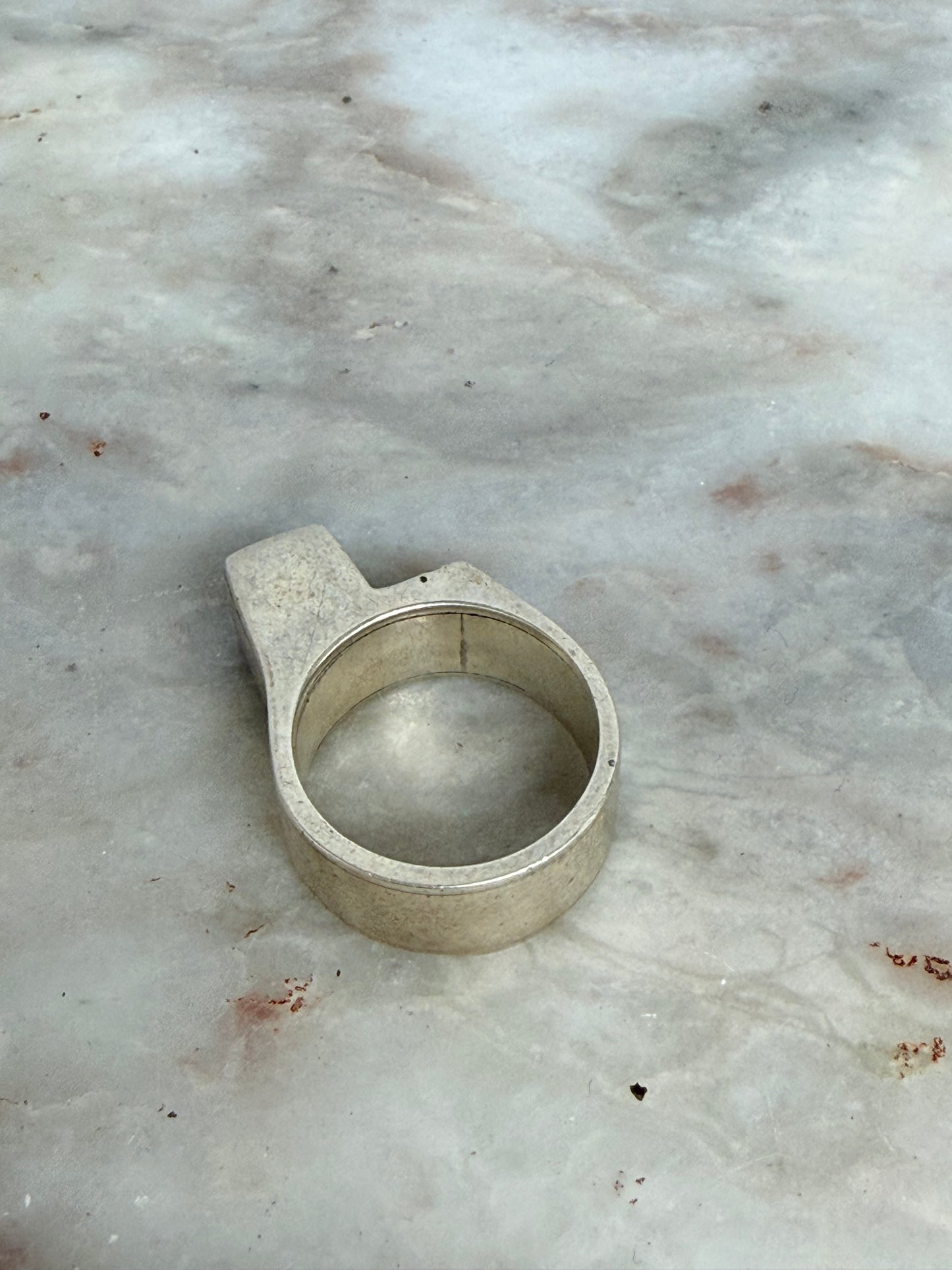 Vintage Silver Modernist Design Silver Ring
