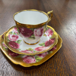 Royal Albert "Old English Rose" 21 pcs Tea Set Made In England