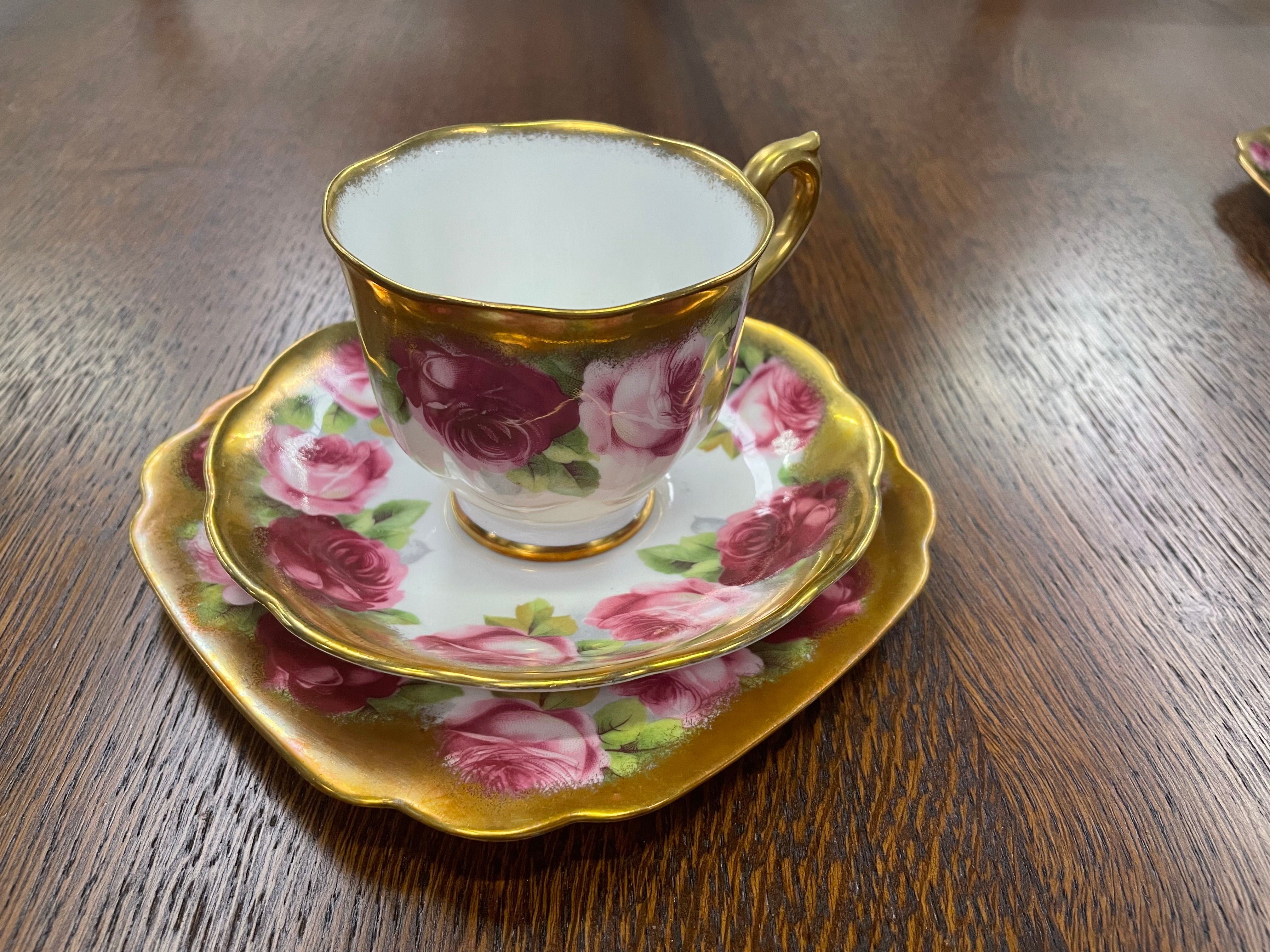 Royal Albert "Old English Rose" 21 pcs Tea Set Made In England | Antique & Vintage | Moonee Ponds Antiques | Australia Wide Delivery