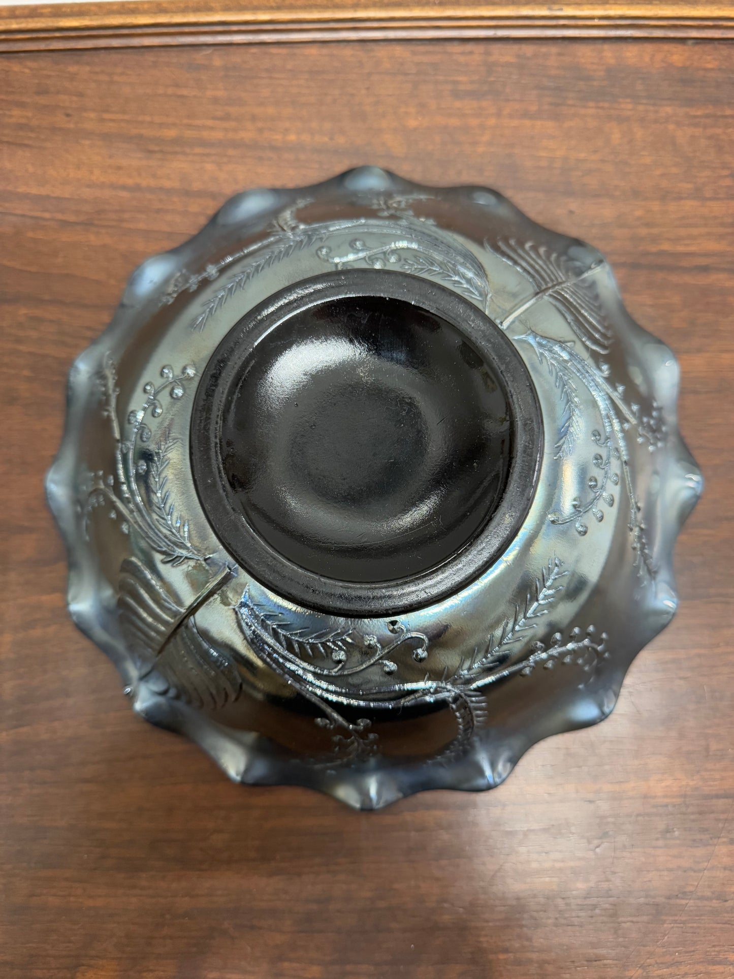 Vintage Crown Crystal Australian Carnival Glass Swan Master Bowl