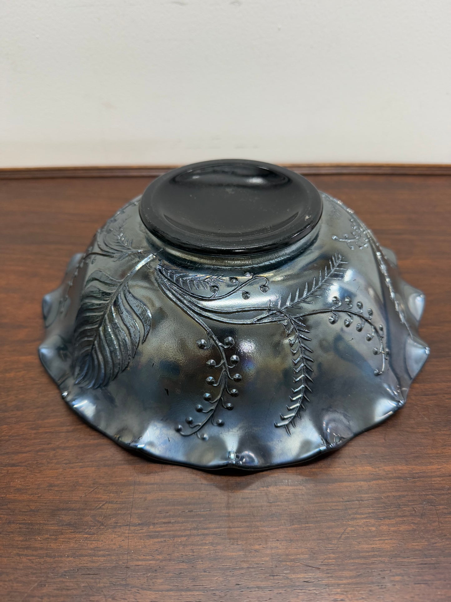 Vintage Crown Crystal Australian Carnival Glass Swan Master Bowl