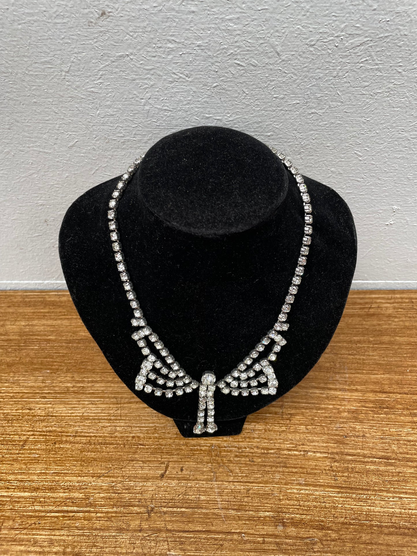 Vintage Rhinestone Bow Necklace