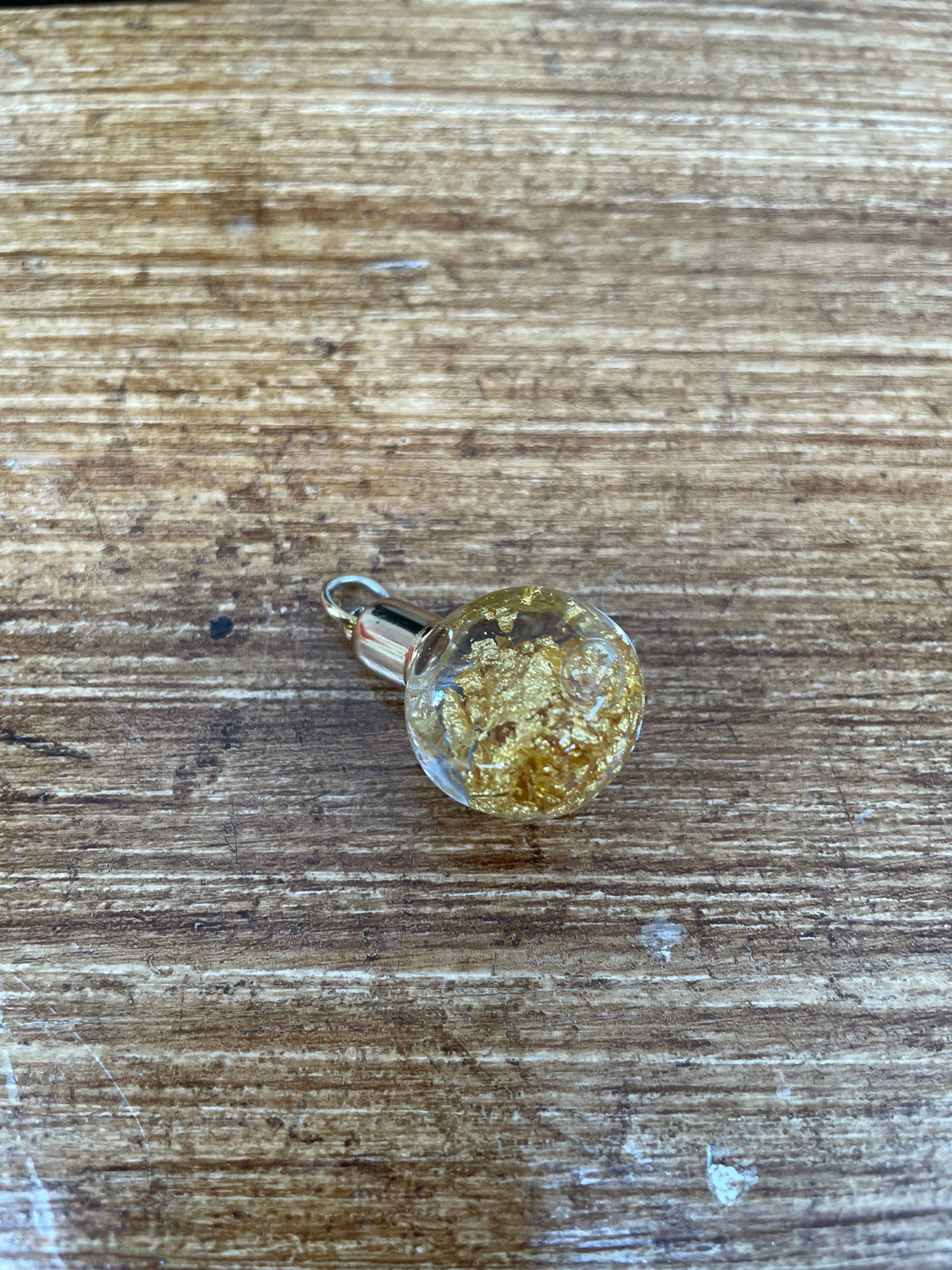 Vintage Pendant Glass Bottle With 24k Gold Flakes | Antique & Vintage | Moonee Ponds Antiques | Australia Wide Delivery