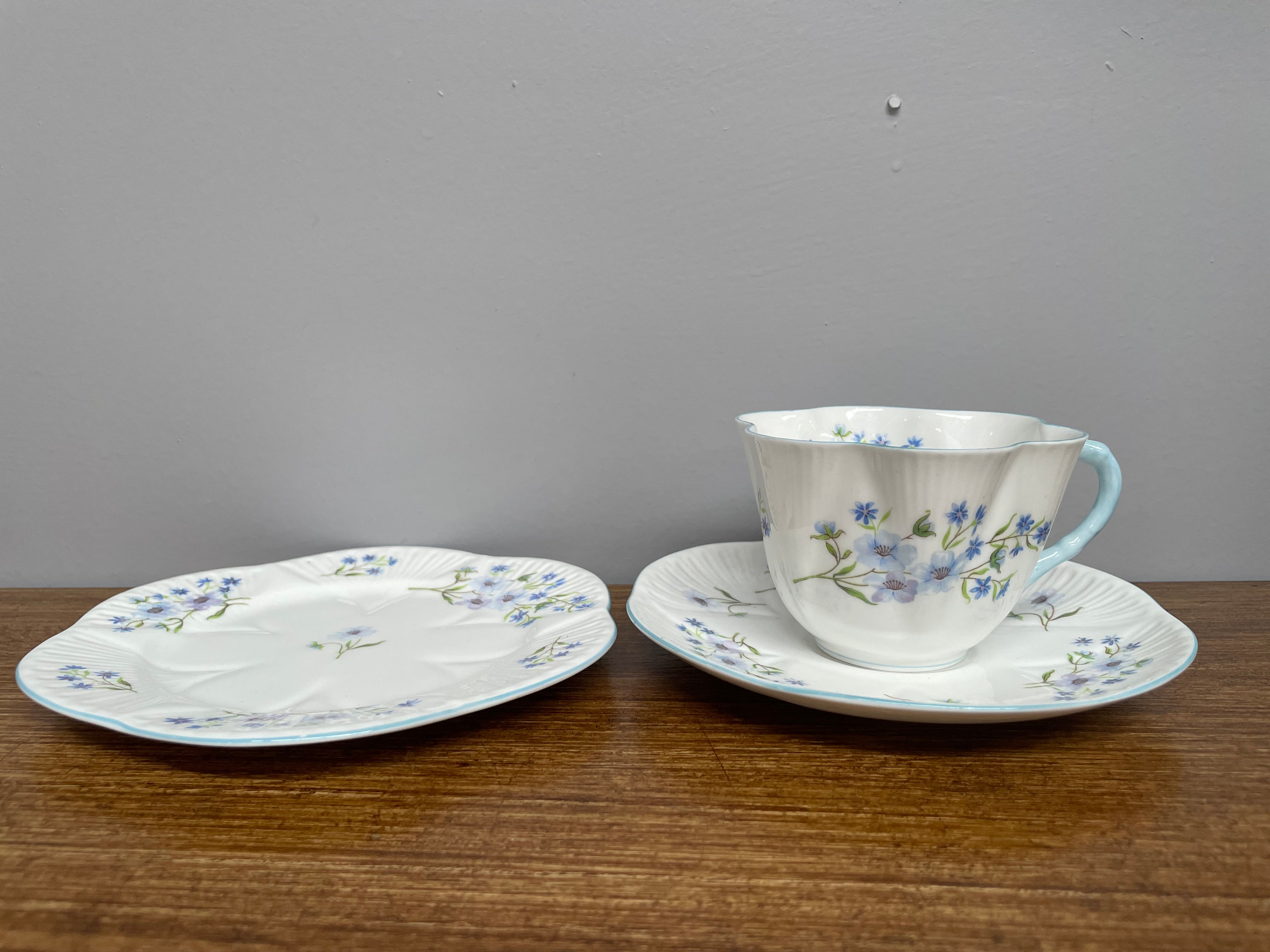 Charming Shelley Blue Rock Trio | Antique & Vintage | Moonee Ponds Antiques | Australia Wide Delivery