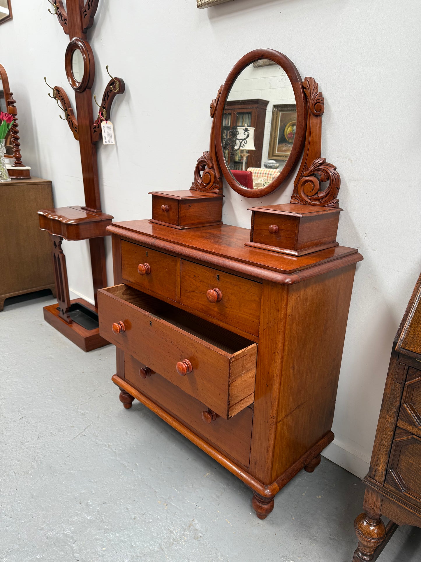 Petit Victorian Cedar Duchess Dresser Chest