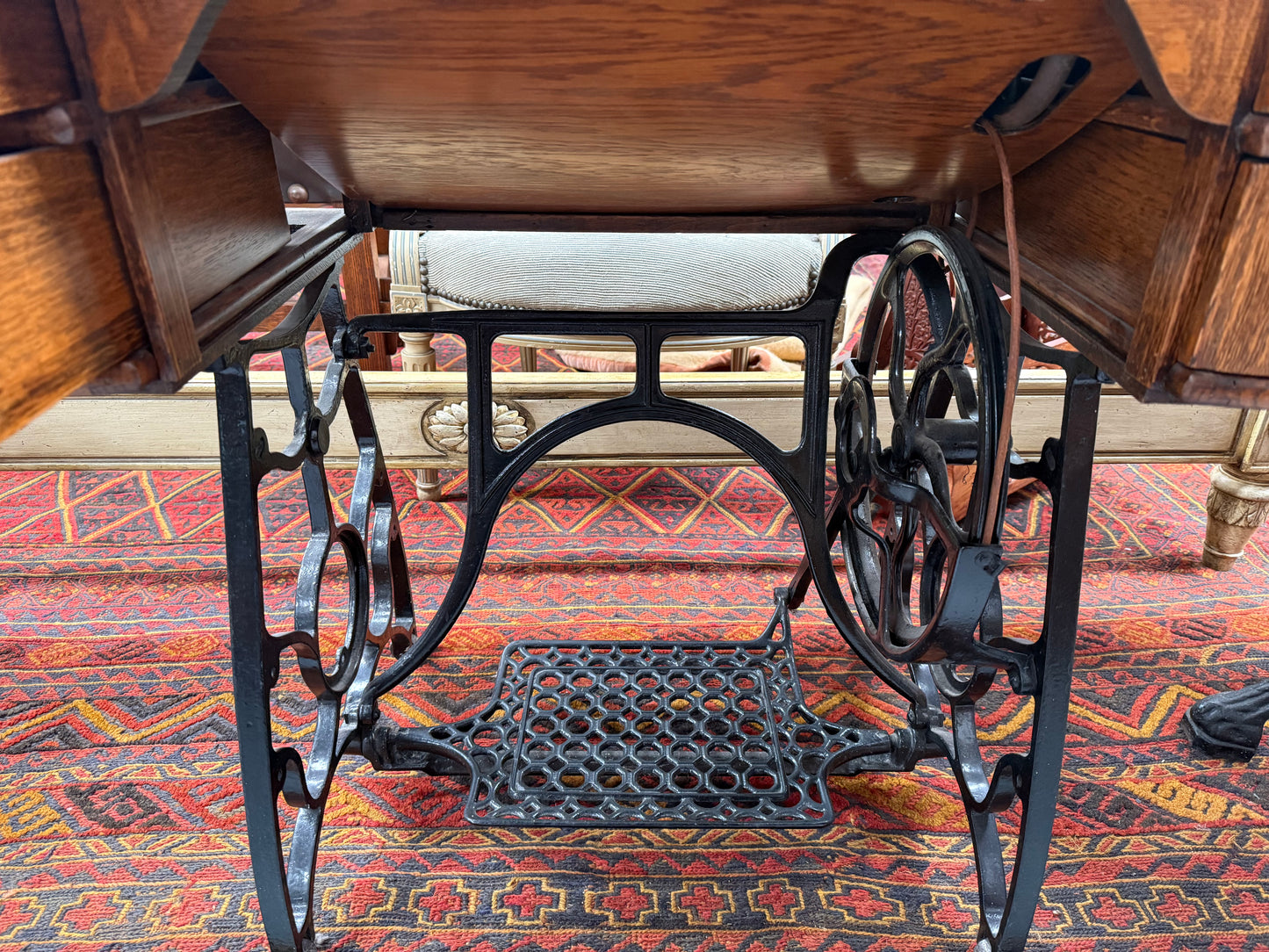 Antique Sewing Machine In Oak Case