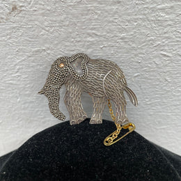 Sterling Silver Vintage Elephant Brooch