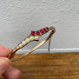 Vintage Pearl& Garnet Gold Plated Bangle