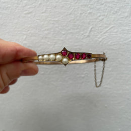 Vintage Pearl& Garnet Gold Plated Bangle