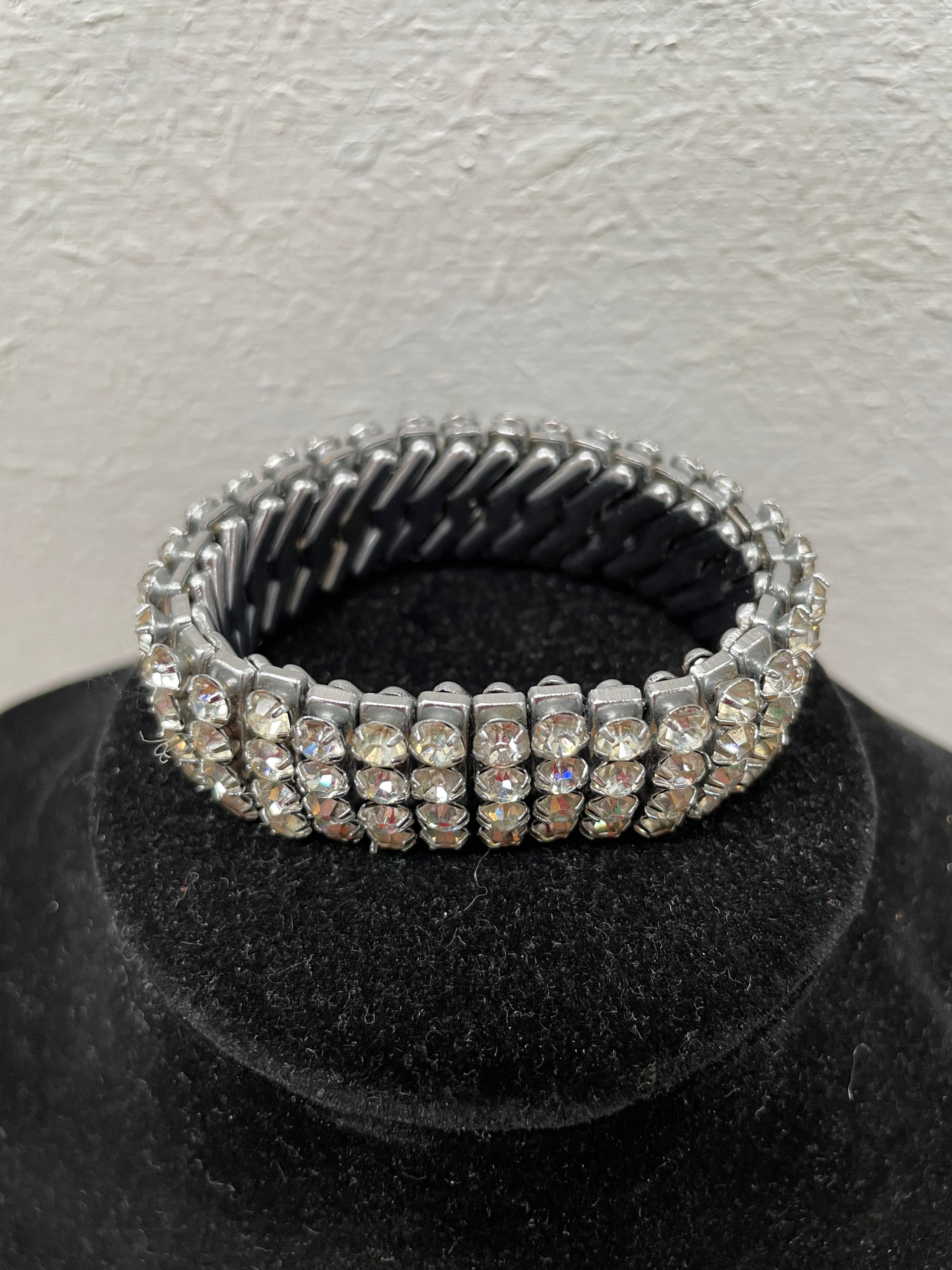 Vintage Expandable Rhinestone Bracelet