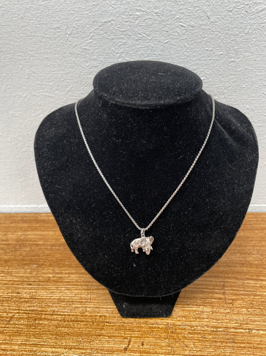 Sterling Silver Elephant Pendant & Chain