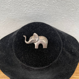 Vintage Sterling Silver Elephant Brooch